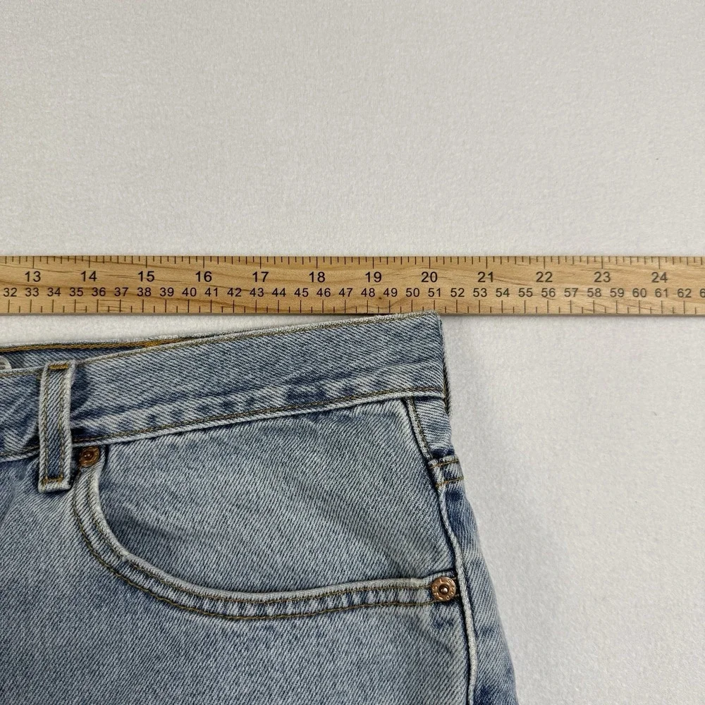 Vintage Levis 505 Mens Shorts Size 42 Distressed Light‎ Wash Blue Denim Sm Flaw